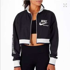 Women’s Nike sportswear cropper track jacket